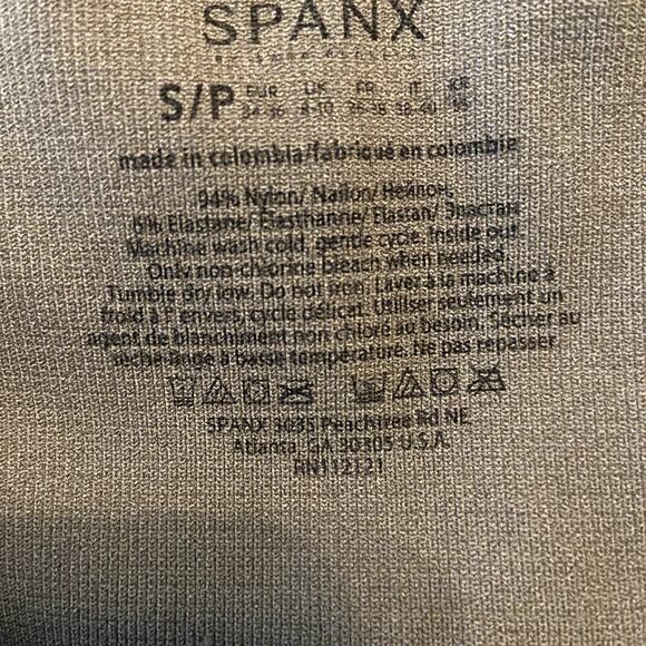 SPANX Look at Me Now Leggings Seamless Cropped High Waisted Army Camo Print S - Picture 4 of 5